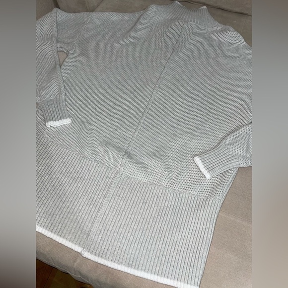 NWT Varley Cooper Knit, Oversized fit - Picture 8 of 9